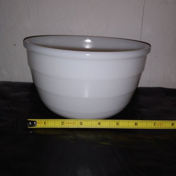 Vintage General Electric (GE) White Ribbed Milk Glass Mixing Bowl - Picture 8 of 8